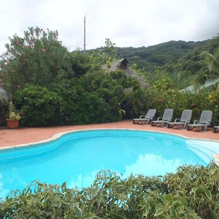 Huahine - Bungalow Tiare Fare Exterior photo